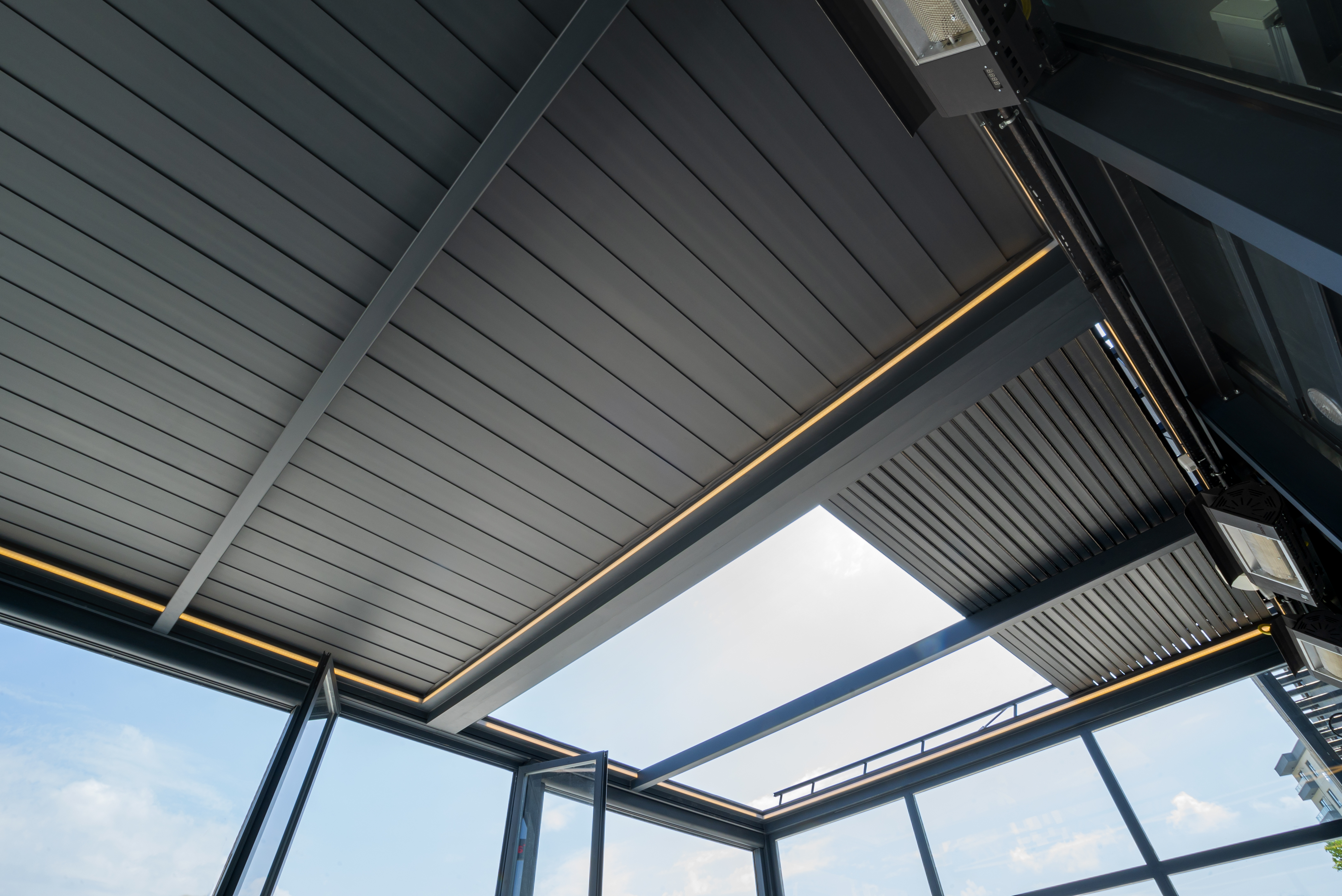 Bioclimatic Pergola