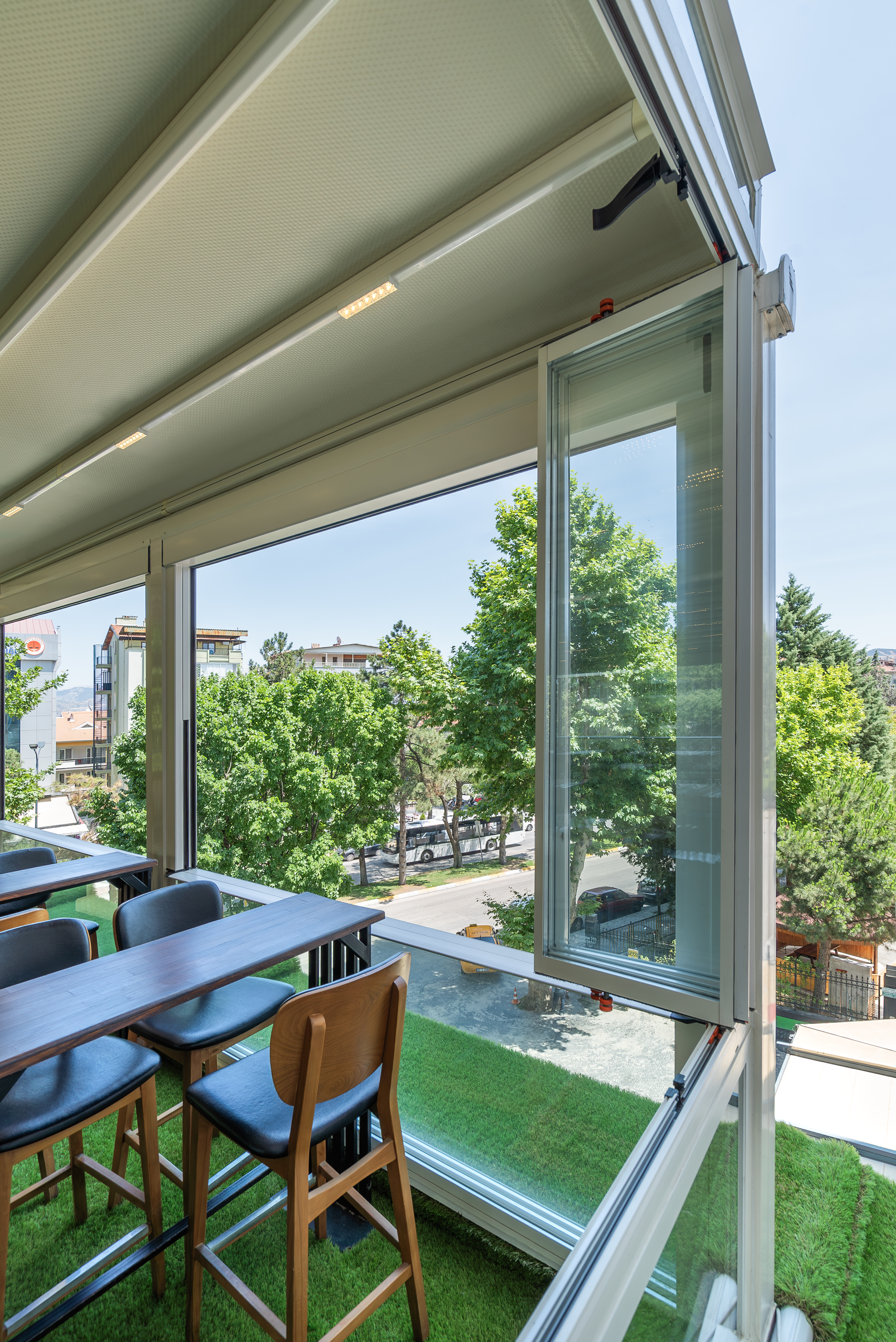 Katlanır Cam Balkon